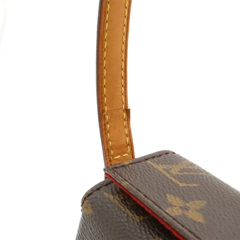 Louis Vuitton delivery duty